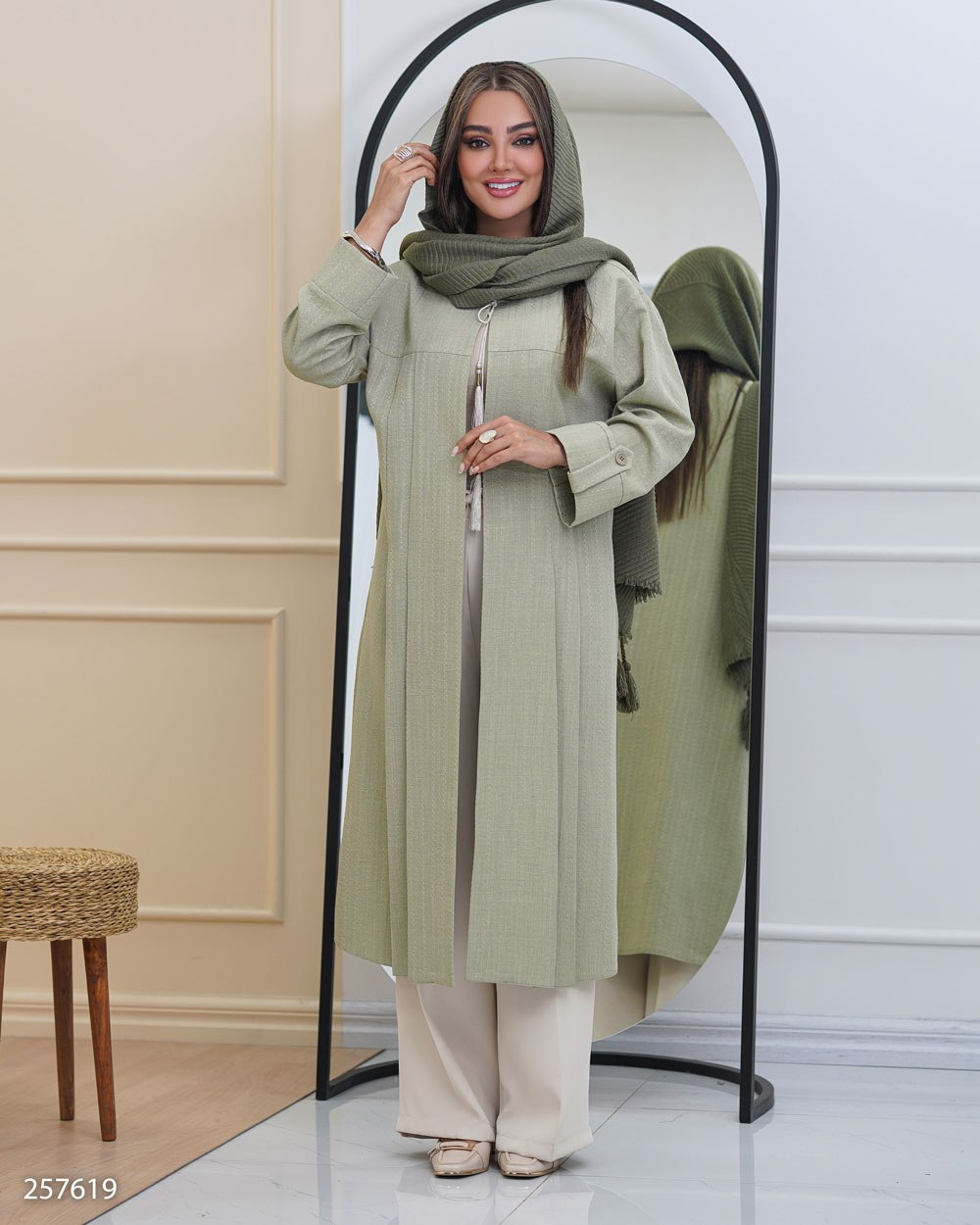 مانتو زنانه مدل ویوان کد ۲۵۷۶